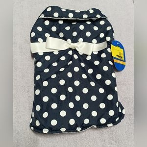 Top Paw dog coat size medium color blue with white polka dots and a white bow